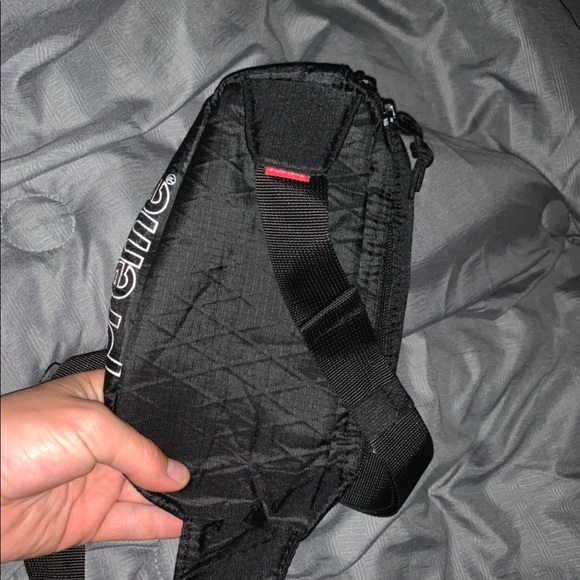 Supreme waist bag - Picture 2 of 3